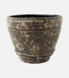 01 L stoneware plant pot by Kelly Wearstler 01 L stoneware plant pot by Kelly Wearstler