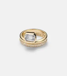 18kt gold ring with diamonds 18kt gold ring with diamonds