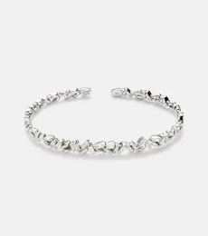 18kt white gold cuff bracelet with white diamonds 18kt white gold cuff bracelet with white diamonds