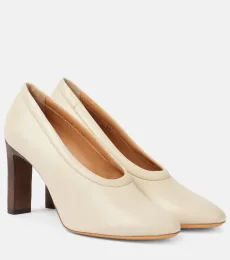 90 leather pumps 90 leather pumps