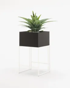 ACHILES Planter & Pot Black Lacquer Matte ACHILES Planter & Pot Black Lacquer Matte