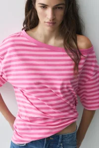 Asymmetric Striped T-Shirt Asymmetric Striped T-Shirt