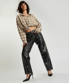 Atlas Carrot Leg Mid Waist Leather Pants - Worn Black Size MED Atlas Carrot Leg Mid Waist Leather Pants - Worn Black Size MED