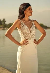 AW Leah Wedding Dress AW Leah Wedding Dress