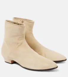 Awar 25 suede ankle boots Awar 25 suede ankle boots