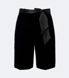 Bermudas de terciopelo con cinturón Bermudas de terciopelo con cinturón