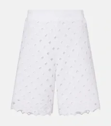 Bermudas Uguale con bordado inglés Bermudas Uguale con bordado inglés