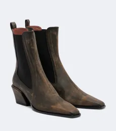 Bettina leather Chelsea boots