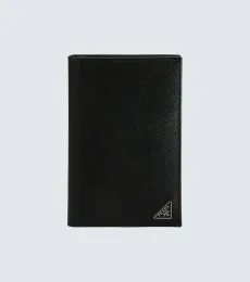 Billfold leather wallet with logo Billfold leather wallet with logo