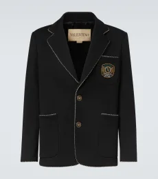 Blazer de lana virgen bordado Blazer de lana virgen bordado
