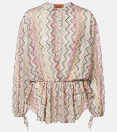 Blusa fruncida con aberturas en zigzag