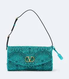 Bolso al hombro DeVain Small de jacquard Bolso al hombro DeVain Small de jacquard