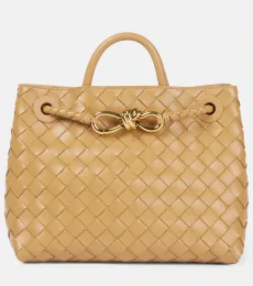 Bolso Andiamo Small de piel Intrecciato Bolso Andiamo Small de piel Intrecciato
