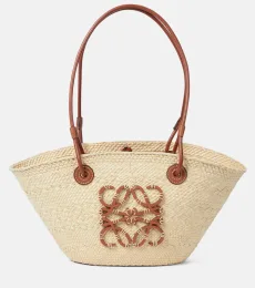 Bolso cesta Paula's Ibiza Small con anagrama Bolso cesta Paula's Ibiza Small con anagrama