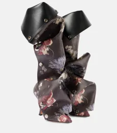 Botas altas Snap 100 de piel floral Botas altas Snap 100 de piel floral