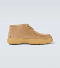 Botas con cordones de ante Botas con cordones de ante