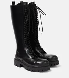 Botas con cordones Strike de piel Botas con cordones Strike de piel