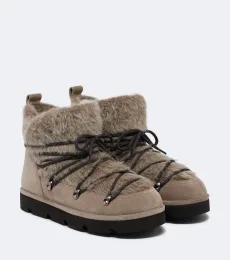 Botas de nieve de borrego y ante con cuentas Monili Botas de nieve de borrego y ante con cuentas Monili