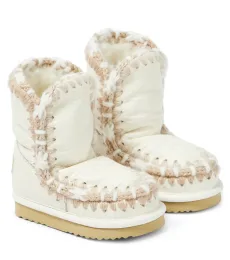 Botas de piel con croché Botas de piel con croché
