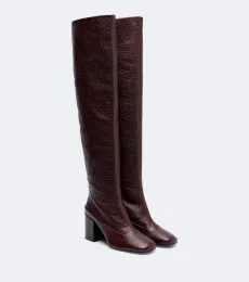Botas mosqueteras de piel Botas mosqueteras de piel