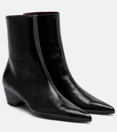 Botines de piel