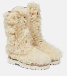 Bottes à lacets en peau lainée Bottes à lacets en peau lainée