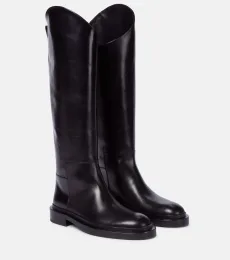 Bottes en cuir