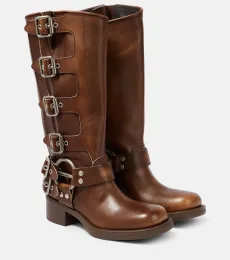 Bottes en cuir