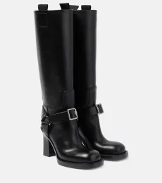Bottes en cuir