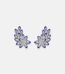Boucles doreilles Petal en or blanc 18 ct et diamants Boucles doreilles Petal en or blanc 18 ct et diamants