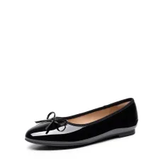 Bow Dual tone Cap Toe Flats Bow Dual tone Cap Toe Flats