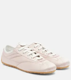 Boxe satin sneakers Boxe satin sneakers