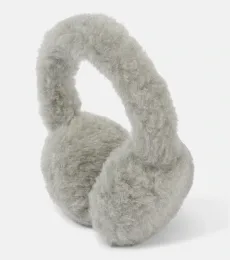 Cache-oreilles Muffy