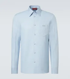 Camisa con Horsebit Camisa con Horsebit