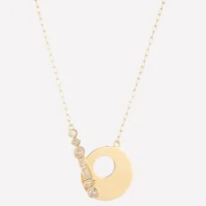 Caroline Gold Circle Pendant Necklace - 18k Gold Plated Caroline Gold Circle Pendant Necklace - 18k Gold Plated