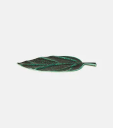 Cenote Leaf Medium porcelain platter Cenote Leaf Medium porcelain platter