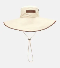 Chapeau en coton mélangé et cuir Chapeau en coton mélangé et cuir