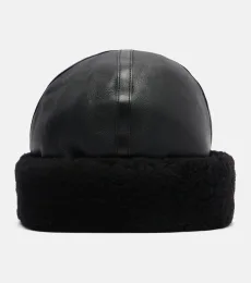 Chapeau en cuir et shearling Chapeau en cuir et shearling
