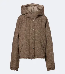 Chaqueta en mezcla de lana con cuentas Monili Chaqueta en mezcla de lana con cuentas Monili