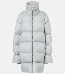 Chaqueta oversized Turtle de plumas Chaqueta oversized Turtle de plumas