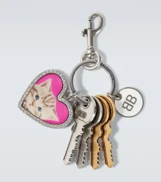 Charm para bolso adornado