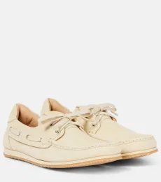 Chaussures bateau en cuir