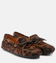 Chaussures bateau Gommino en cuir façon poulain