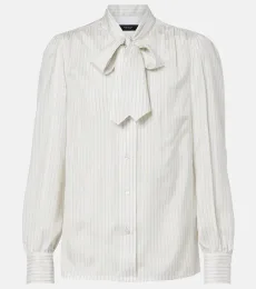 Chemise en soie à col lavallière Chemise en soie à col lavallière