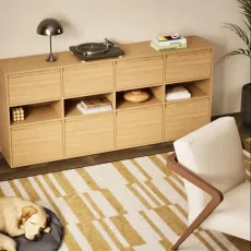 Chest Of Drawers in Oak with Doors and Backpanels Chest Of Drawers in Oak with Doors and Backpanels