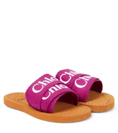 Chloà Kids Logo canvas slides Chloà Kids Logo canvas slides