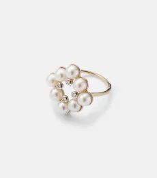 Cluster 14kt gold ring with pearls and diamonds Cluster 14kt gold ring with pearls and diamonds