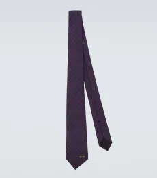 Corbata de seda con GG en jacquard