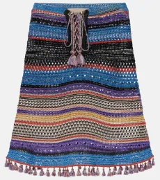 Crochet striped lamà poncho Crochet striped lamà poncho