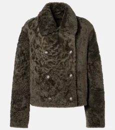 Cropped double-breasted shearling jacket Cropped double-breasted shearling jacket